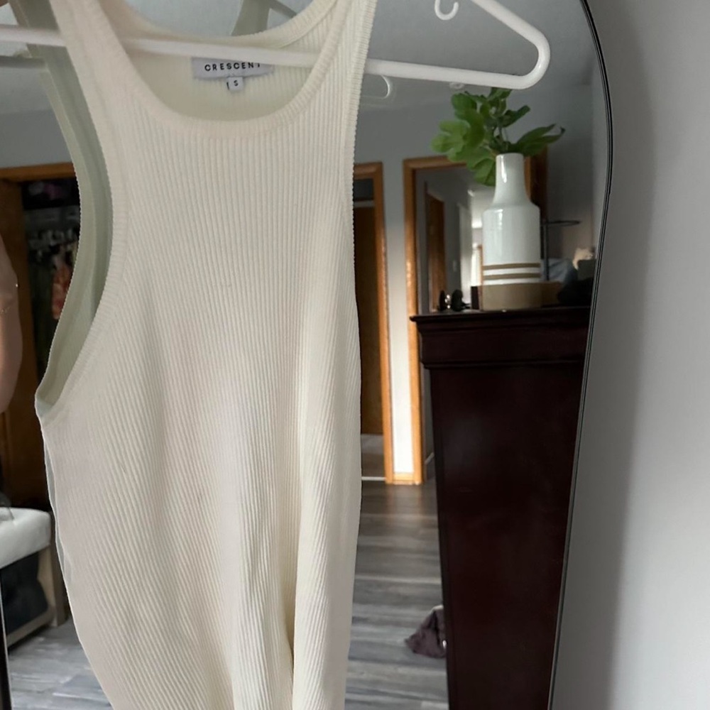 Cream and white ribbed tank top from Crescent.
